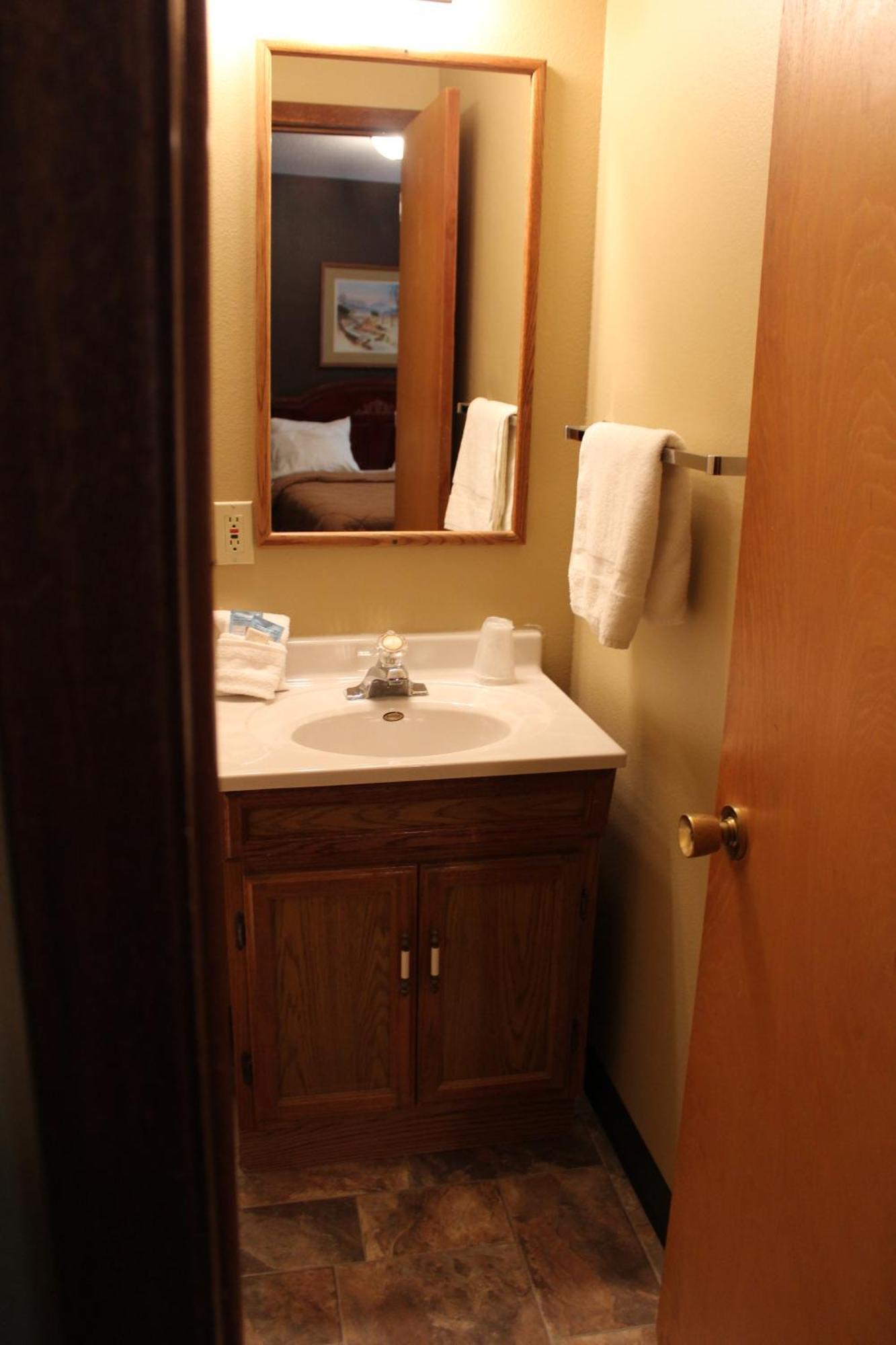 Gold Country Inn Дедууд Екстериор снимка